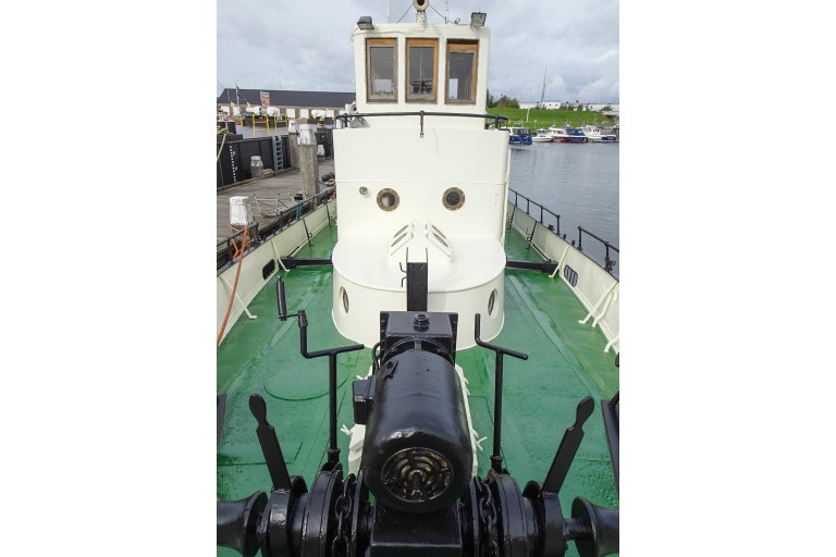 ex-Inspection vessel with TRIWV