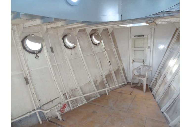 ex-Inspection vessel with TRIWV