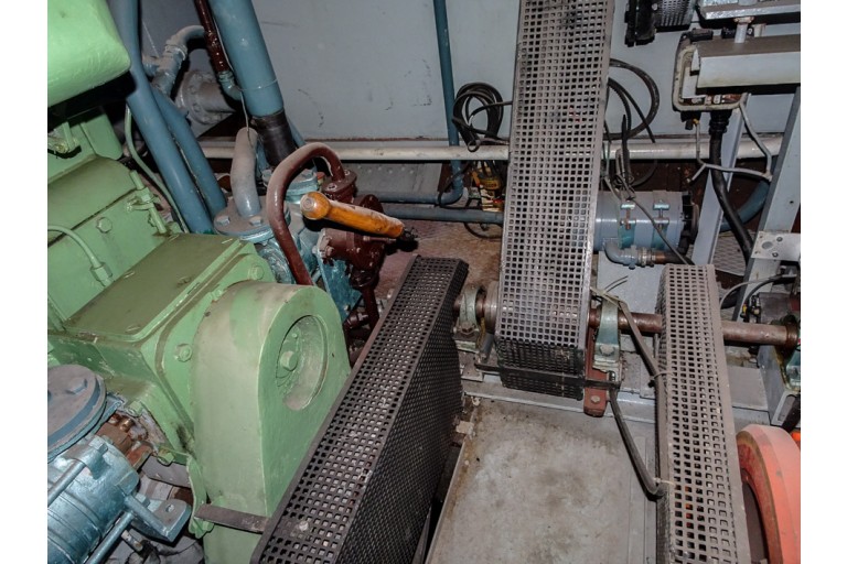 ex-Inspection vessel with TRIWV